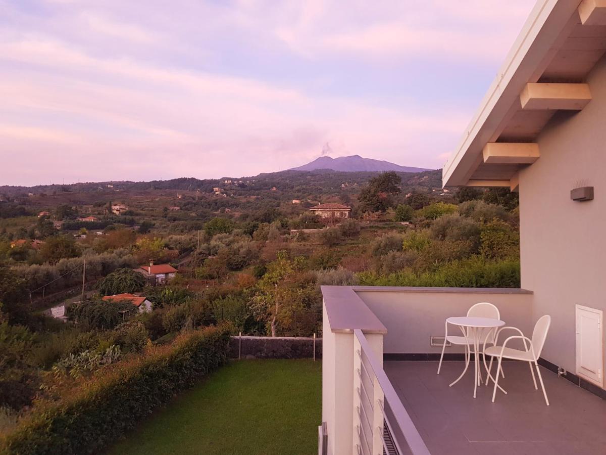 Design Villa In Piedimonte Etneo Exterior photo