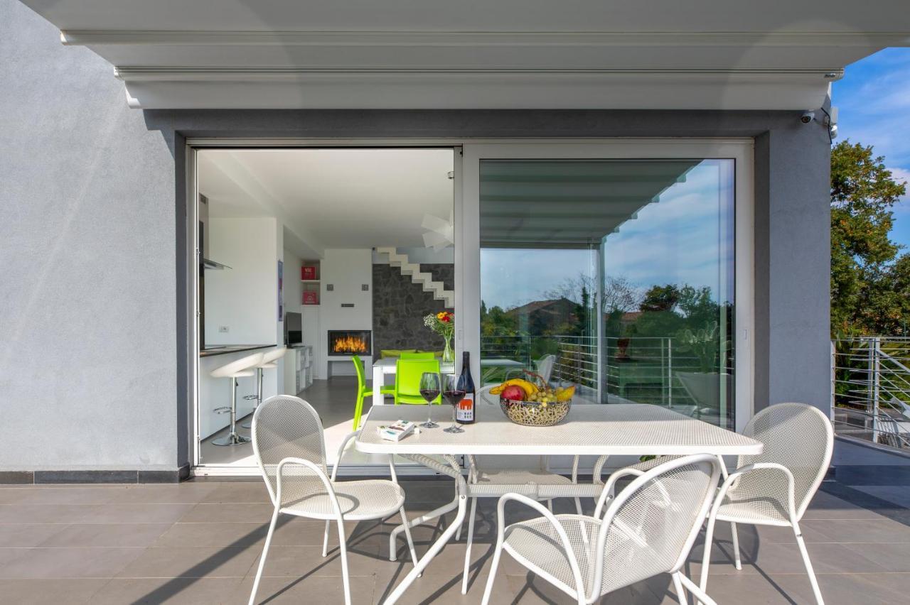 Design Villa In Piedimonte Etneo Exterior photo