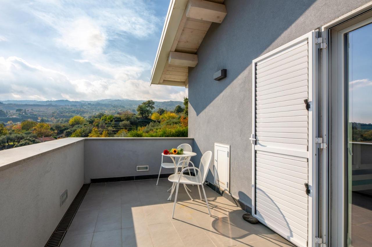 Design Villa In Piedimonte Etneo Exterior photo
